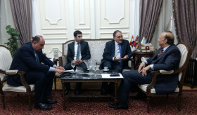 لقاء السفير أرمين ملكونيان مع محافظ القاهرة